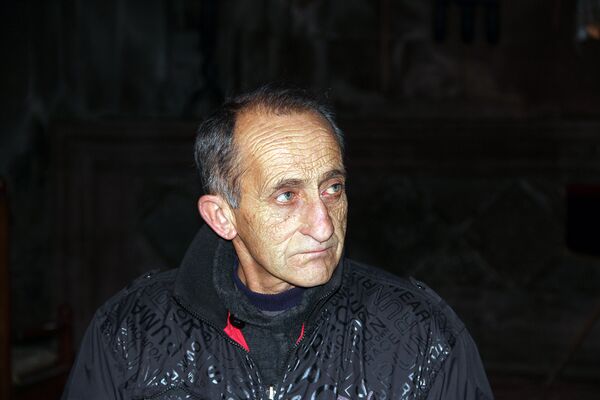 Умудренный опытом экскурсовод Саркис Умудренный опытом экскурсовод Саркис - Sputnik Արմենիա