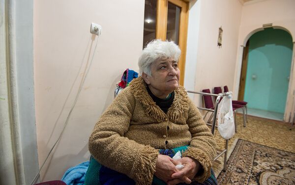 Бабушка Епруи Мушян. Бабушка семьи Снджарян из Сирии Бабушка Епруи Мушян. Бабушка семьи Снджарян из Сирии - Sputnik Армения