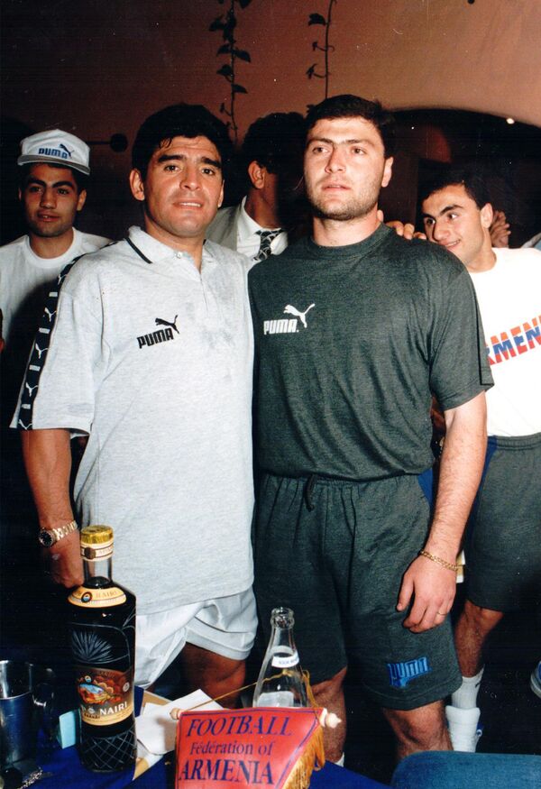 Размик Григорян и Марадонна - Sputnik Армения