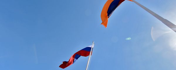 Флаги Армении и России - Sputnik Армения