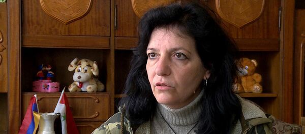 Մահից հրաշքով փրկված Հորանյանների ընտանիքը Սիրիայից գաղթել է Հայրենիք Մահից հրաշքով փրկված Հորանյանների ընտանիքը Սիրիայից գաղթել է Հայրենիք - Sputnik Արմենիա