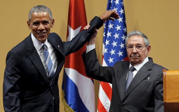 Барак Обама и Рауль Кастро после совместной пресс-конференции - Sputnik Արմենիա