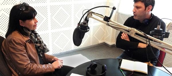 Մարինա Խաչմանուկյան և Արամ Չախոյան Մարինա Խաչմանուկյան և Արամ Չախոյան - Sputnik Արմենիա