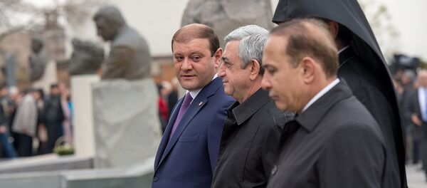 Тарон Маргарян, Серж Саргсян и Овик Абраамян - Sputnik Армения