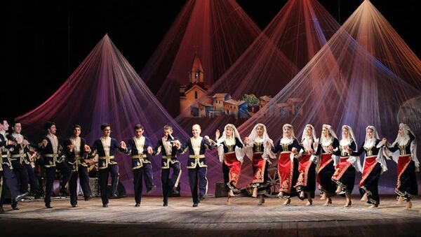 Армянский национальный танец - Sputnik Արմենիա