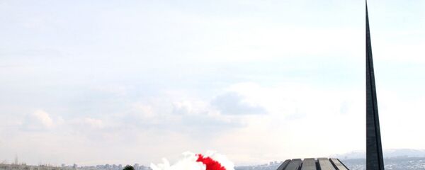 Мемориал памяти жертв Геноцида армян Цицернакаберд Мемориал памяти жертв Геноцида армян Цицернакаберд - Sputnik Արմենիա