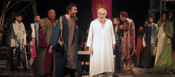 Представление Лир Арка в гюмрийском театре им. Грачья Ачаряна Представление Лир Арка в гюмрийском театре им. Грачья Ачаряна - Sputnik Արմենիա