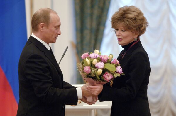 Владимир Путин, Людмила Гурченко Владимир Путин, Людмила Гурченко - Sputnik Армения