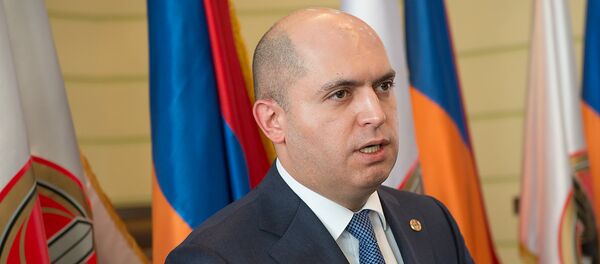 Армен Ашотян - Sputnik Армения