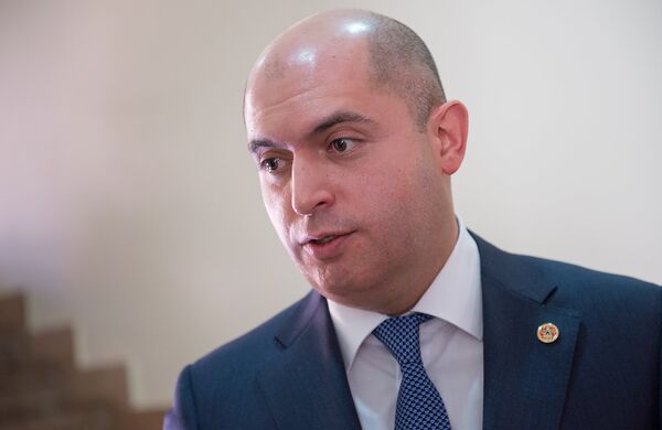 Армен Ашотян Армен Ашотян - Sputnik Արմենիա