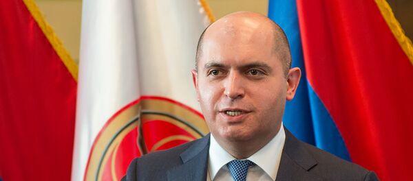 Армен Ашотян - Sputnik Армения