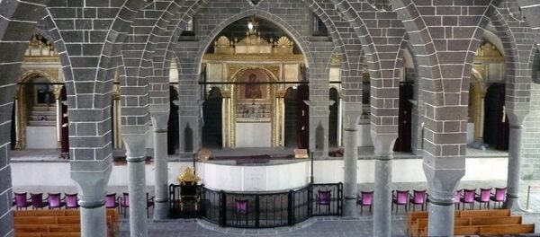 Церковь Св. Киракоса Церковь Св. Киракоса - Sputnik Արմենիա