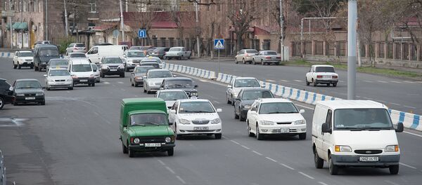 Машины на дороге Машины на дороге - Sputnik Армения