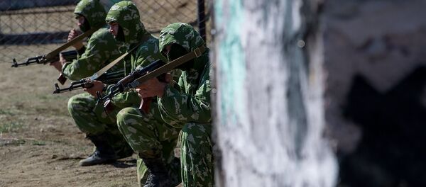 Учения российских войск в армянских горах Учения российских войск в армянских горах - Sputnik Армения