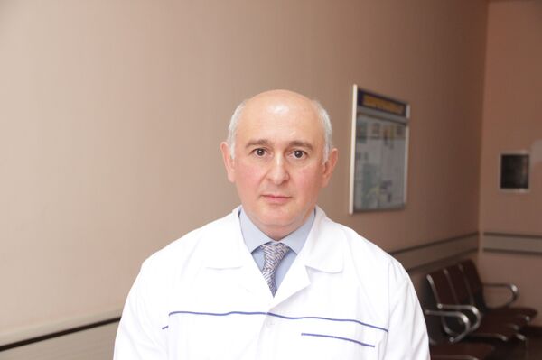 Директор Центра гематологии им. Йоляна Смбат Дагбашян Директор Центра гематологии им. Йоляна Смбат Дагбашян - Sputnik Արմենիա