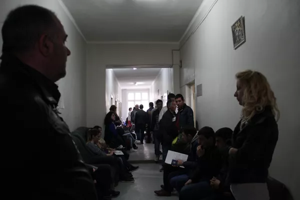 Очередь на сдачу крови в Центре гематологии им. Йоляна Очередь на сдачу крови в Центре гематологии им. Йоляна - Sputnik Армения