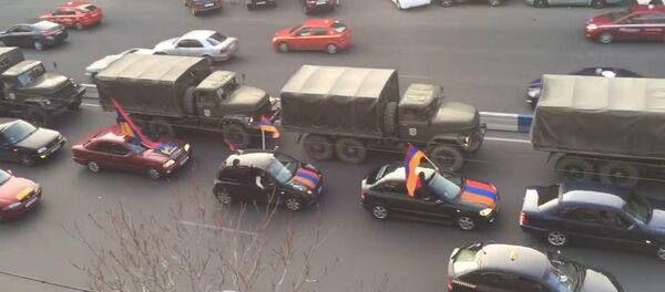 ԿԱՄԱՎՈՐՆԵՐԸ ՇԱՐԱՍՅՈՒՆՈՎ ԵՐևԱՆԻՑ ՄԵԿՆՈՒՄ ԵՆ ՂԱՐԱԲԱՂ ԿԱՄԱՎՈՐՆԵՐԸ ՇԱՐԱՍՅՈՒՆՈՎ ԵՐևԱՆԻՑ ՄԵԿՆՈՒՄ ԵՆ ՂԱՐԱԲԱՂ - Sputnik Արմենիա