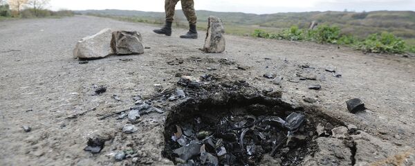 Гадрут. Нагорный Карабах. Следы, оставленные снарядами системы Смерч - Sputnik Արմենիա