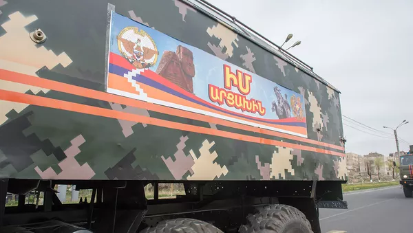 Гуманитарная помощь из Армении  в Нагорный Карабах - Sputnik Армения