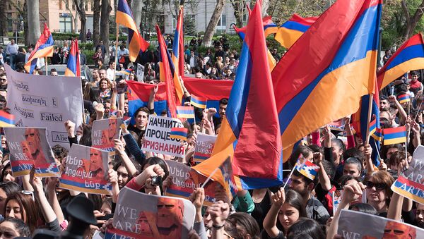 Акция протеста армянской молодежи против пассивной деятельности МГ ОБСЕ - Sputnik Արմենիա