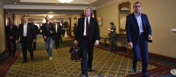 Джеймс Уорлик в Ереване Джеймс Уорлик в Ереване - Sputnik Армения