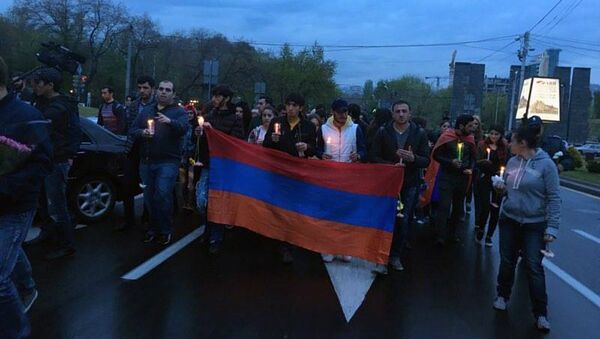 Шествие молчания в память о погибших в Нагорном Карабахе солдатах - Sputnik Армения
