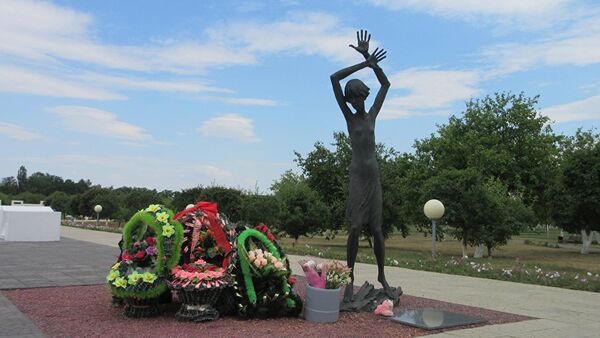 Мемориальный комплекс на месте детского концлагеря Красный берег - Sputnik Армения