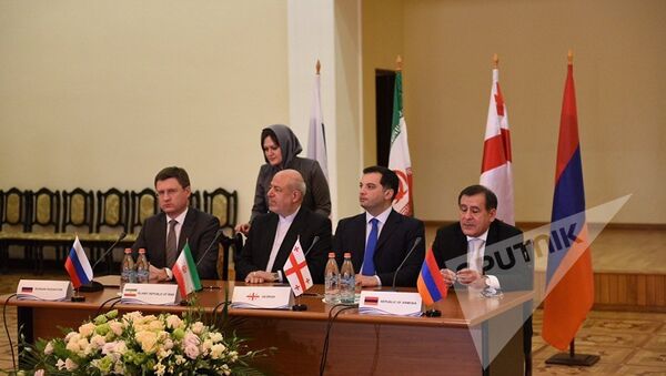 Подписание энергетических соглашений между Арменией, Ираном, Россией и Грузией - Sputnik Армения