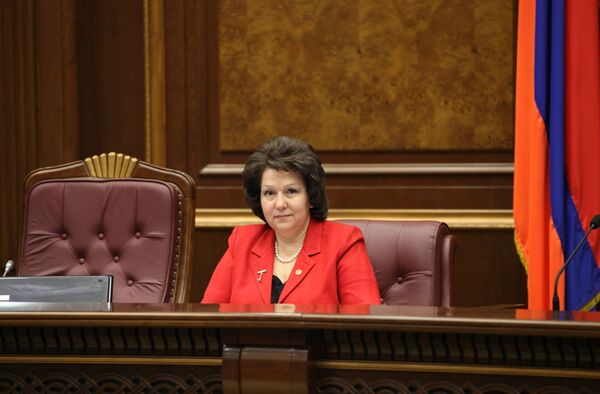 Эрмине Нагдалян Эрмине Нагдалян - Sputnik Армения