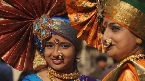 Индийская женщина в национальной одежде - Sputnik Արմենիա