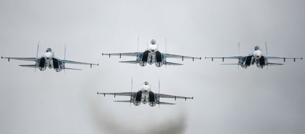 Истребители Cу-27 Истребители Cу-27 - Sputnik Армения