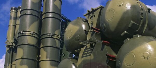 Зенитно-ракетный комплекс С-300 Зенитно-ракетный комплекс С-300 - Sputnik Армения