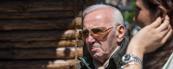 Шарль Азнавур в Ереване - Sputnik Արմենիա