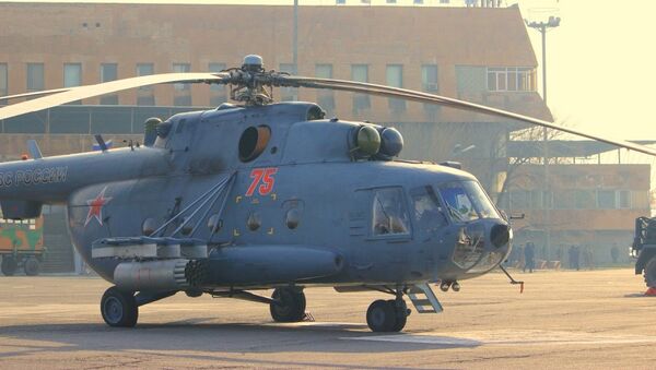 Молодые летчики армейской авиации Южного военного округа начали отрабатывать полеты в горах Армении. - Sputnik Армения