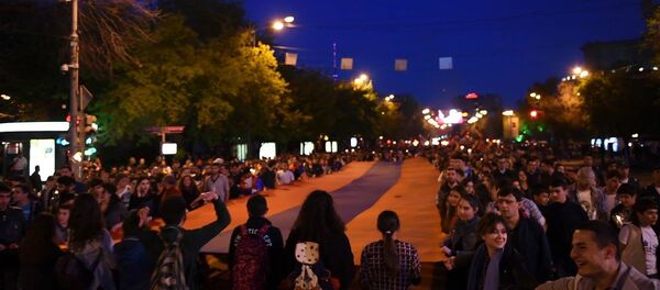 Ջահերով երթ՝ Երևանում Ջահերով երթ՝ Երևանում - Sputnik Արմենիա