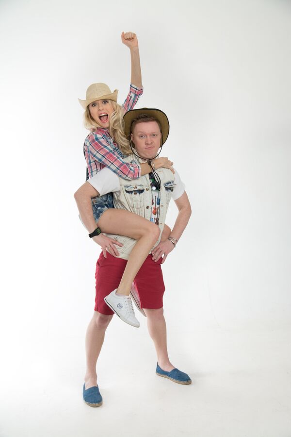 Телеведущие Катя и Леонид Моргуновы Телеведущие Катя и Леонид Моргуновы - Sputnik Արմենիա