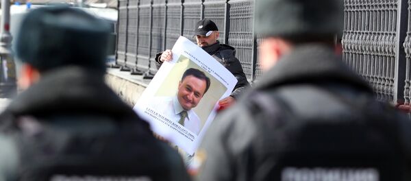 Акция против полицейского произвола в деле Магнитского Акция против полицейского произвола в деле Магнитского - Sputnik Армения