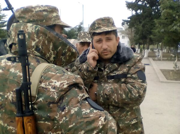 С мобильником С мобильником - Sputnik Արմենիա