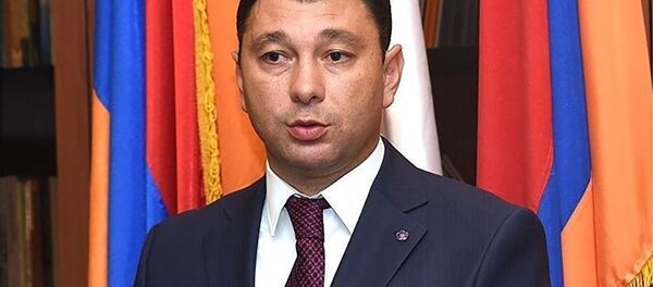 Эдуард Шармазанов Эдуард Шармазанов - Sputnik Армения