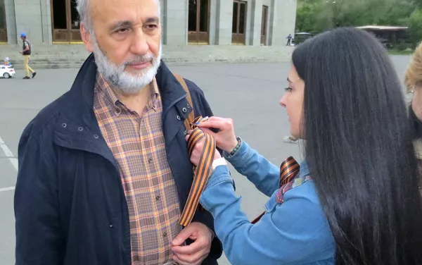 В Армении проводят акцию «Георгиевская ленточка!» В Армении проводят акцию «Георгиевская ленточка!» - Sputnik Армения