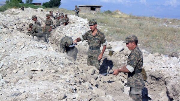 ՊԲ զինծառայողներն անտիկ դարաշրջանի դամբարանադաշտ են հայտնաբերել - Sputnik Армения