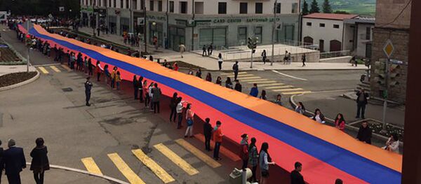 100-метровый армянский трикололор в Арцахе, Нагорный Карабах 100-метровый армянский трикололор в Арцахе, Нагорный Карабах - Sputnik Արմենիա