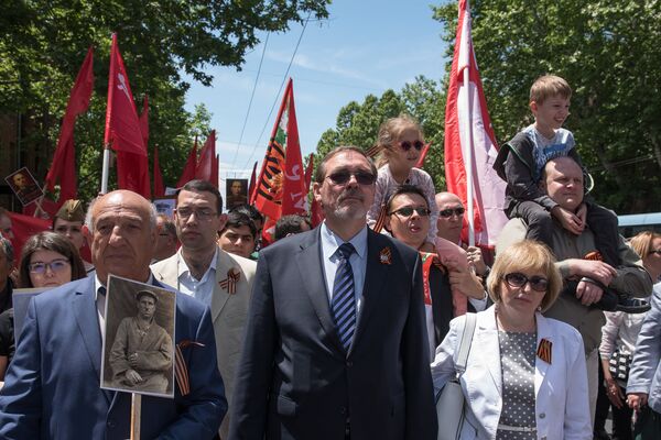 Акция Бессмертный полк прошла в Ереване Акция Бессмертный полк прошла в Ереване - Sputnik Армения
