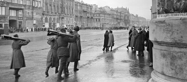 Заготовка дров, Ленинград октябрь 1941 года Заготовка дров, Ленинград октябрь 1941 года - Sputnik Արմենիա