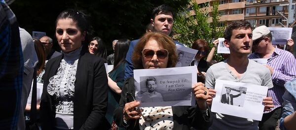 Участники марша Я-Гаро выразили поддержку турецкому депутату армянского происхождения Гаро Пайлану - Sputnik Армения