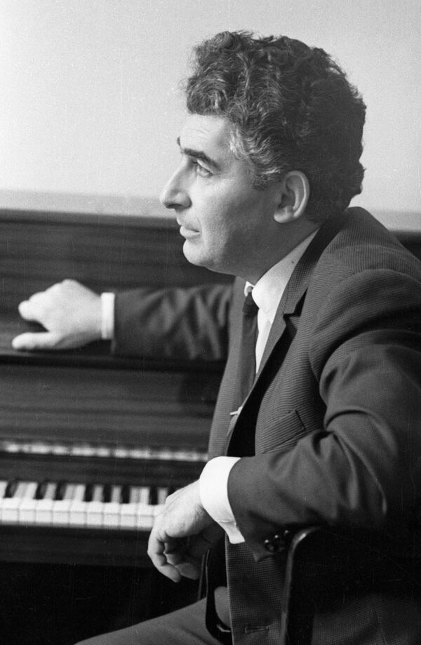 Композитор Эдвард Мирзоян - Sputnik Армения