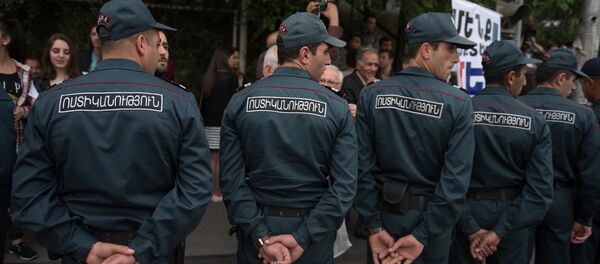 полиция - Sputnik Армения