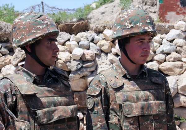 Военнослужащие армянской армии Военнослужащие армянской армии - Sputnik Армения