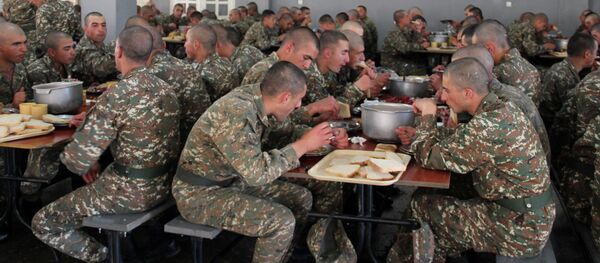 Военнослужащие армянской армии Военнослужащие армянской армии - Sputnik Армения