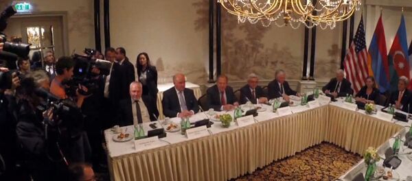 Սերժ Սարգսյանի և Իլհամ Ալիևի հանդիպումը Վիեննայում Սերժ Սարգսյանի և Իլհամ Ալիևի հանդիպումը Վիեննայում - Sputnik Արմենիա
